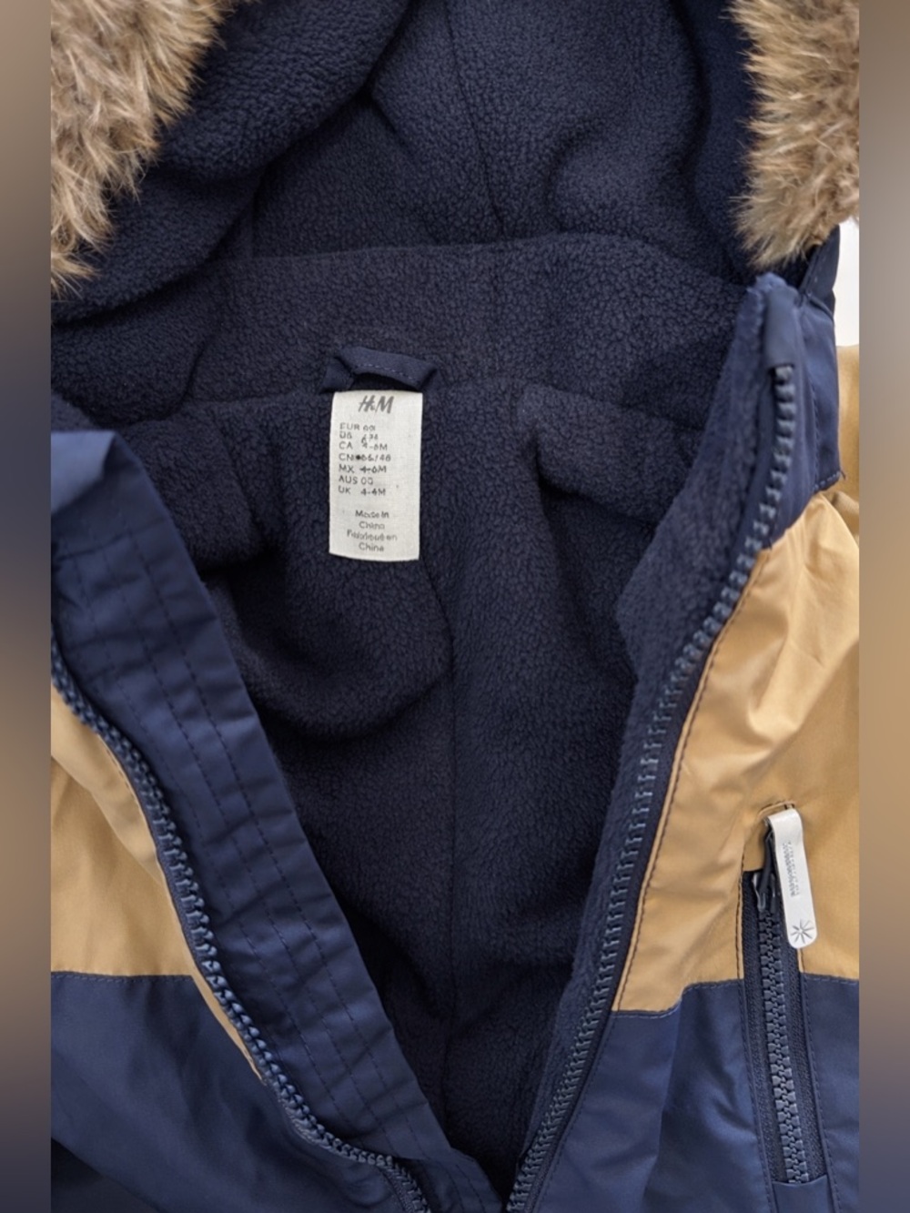 H&M Baby Snowsuit – 4 to 6 Months ❄️🧸 - Picture 4 of 4